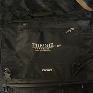 Ogio laptop briefcase bag. Ogio products Lifetime warranty.